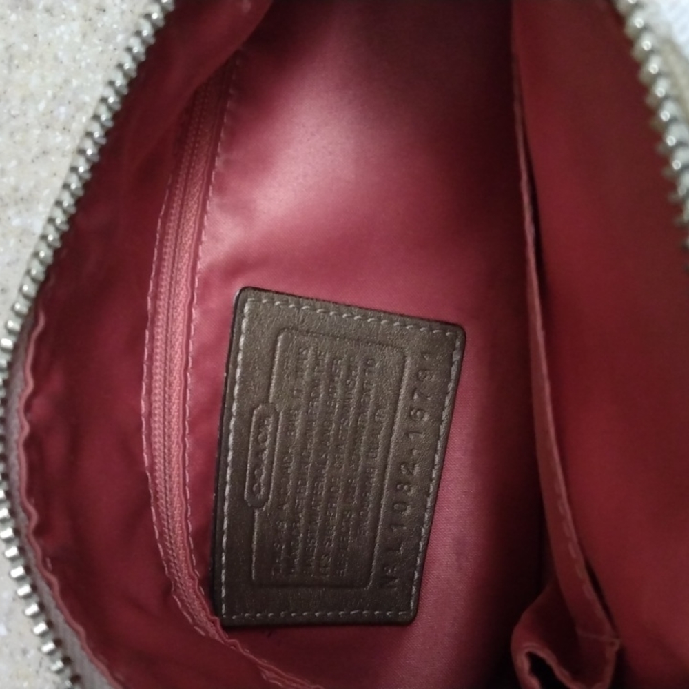 Coach Handbag - Picture 4 of 5